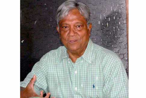 কেন্দ্র দখলের চেষ্টা চলছে, অভিযোগ আকরামের